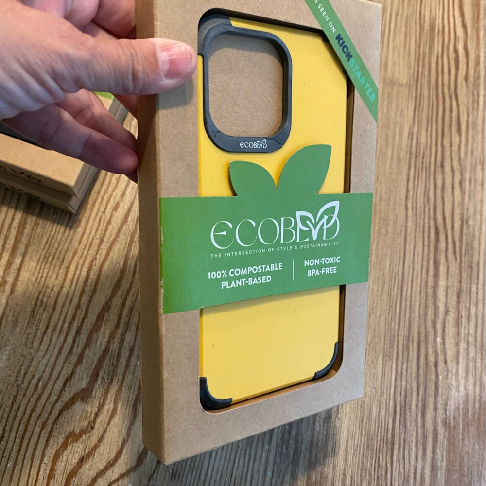 ECOBLVD 100% COMPOSTABLE PHONE CASE YELLOW BLACK TRIM IPHONE 15 PRO MAX NWT NIB - Picture 4 of 8
